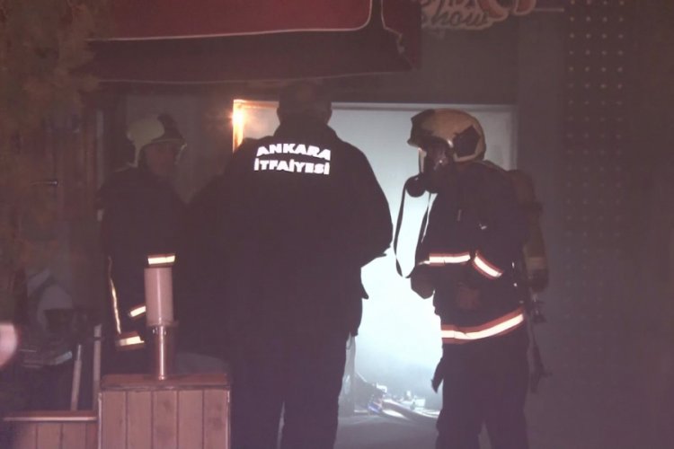 Ankara'da eğlence mekanında yangın