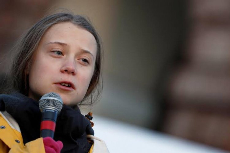 Greta Thunberg politikacılardan &ouml;z&uuml;r diledi