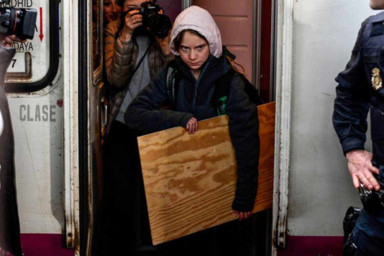 Greta ile demiryolu şirketi arasında atışma