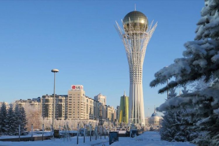 Kazakistan bağımsızlığının 28. yılını kutluyor