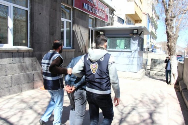 Kablo hırsızları yakayı ele verdi