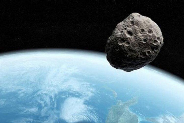 NASA takibe aldı! D&uuml;nya'ya &ccedil;arpabilir...