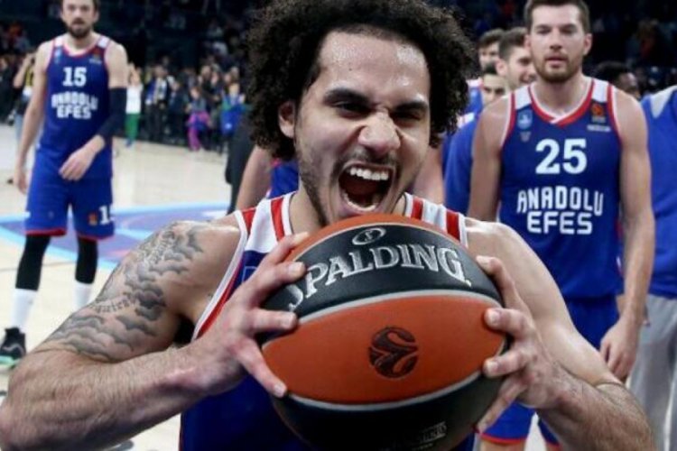 Shane Larkin'den Cumhurbaşkanı Erdoğan'a teşekk&uuml;r