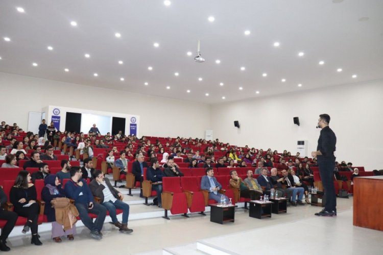 &Uuml;niversitede 'Yenilik&ccedil;i beyin ve teknoparklar' etkinliği ger&ccedil;ekleşti