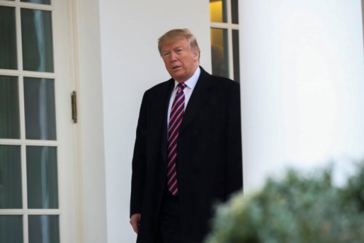 Donald Trump k&uuml;reselcilere y&uuml;klendi