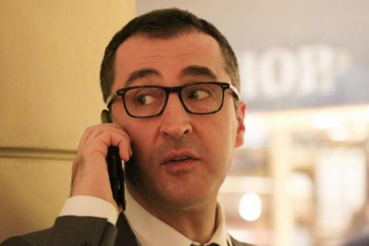 Cem &Ouml;zdemir'in evine saldırı