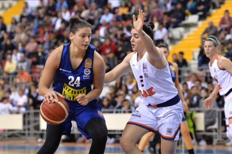 İtalyan basketbolcu, Fenerbah&ccedil;e'de oynayarak hayalini ger&ccedil;ekleştiriyor