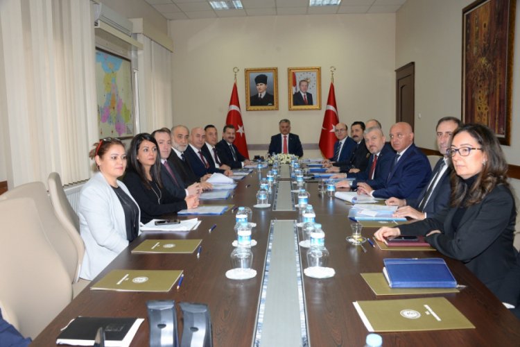 Balıkesir'de "Aile ve Kadına Karşı Şiddetle M&uuml;cadele" toplantısı