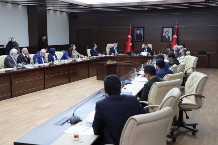 "Aile İ&ccedil;i ve Kadına Karşı Şiddetle M&uuml;cadele" toplantısı yapıldı