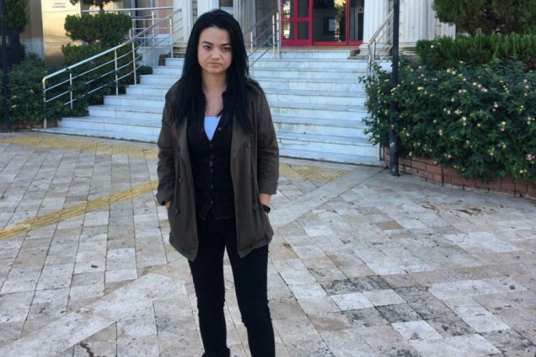 Şiddet g&ouml;ren Zeliha'ya oğlundan acı uyarı