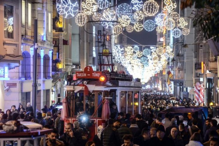 Yeni yılda Taksim Meydanı ve İstiklal Caddesi ışıl ışıl olacak
