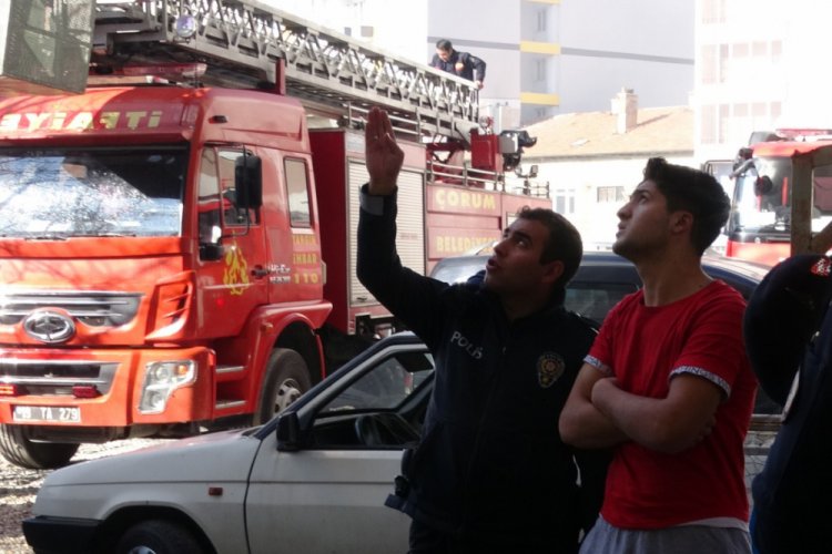 Iraklı ailenin evinde yangın &ccedil;ıktı