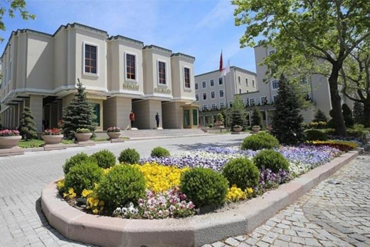 Bir ter&ouml;rist daha sınır dışı edildi