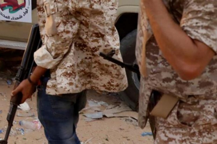 Libya'da h&uuml;k&uuml;mete bağlı birlikler, Hafter g&uuml;&ccedil;lerinin saldırısını p&uuml;sk&uuml;rtt&uuml;