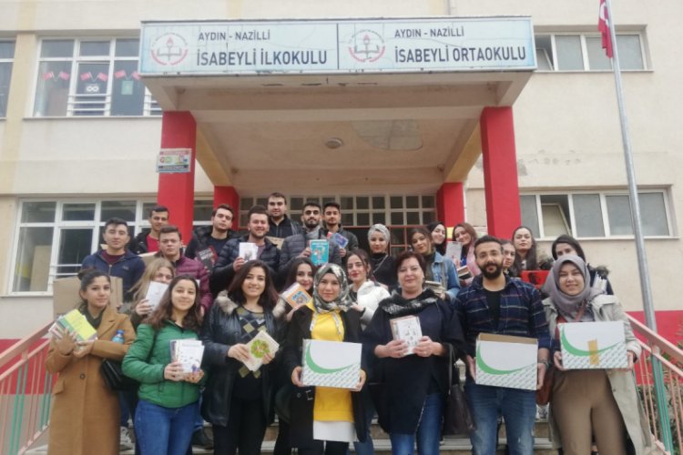 Minikler kitaplarına kavuştu