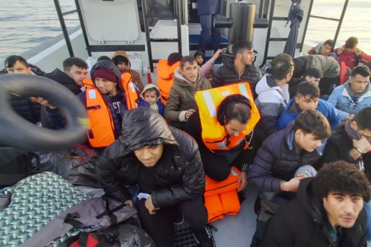 36 ka&ccedil;ak g&ouml;&ccedil;men yakalandı