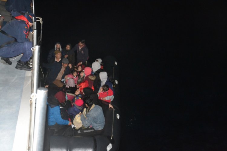 44 ka&ccedil;ak g&ouml;&ccedil;men yakalandı