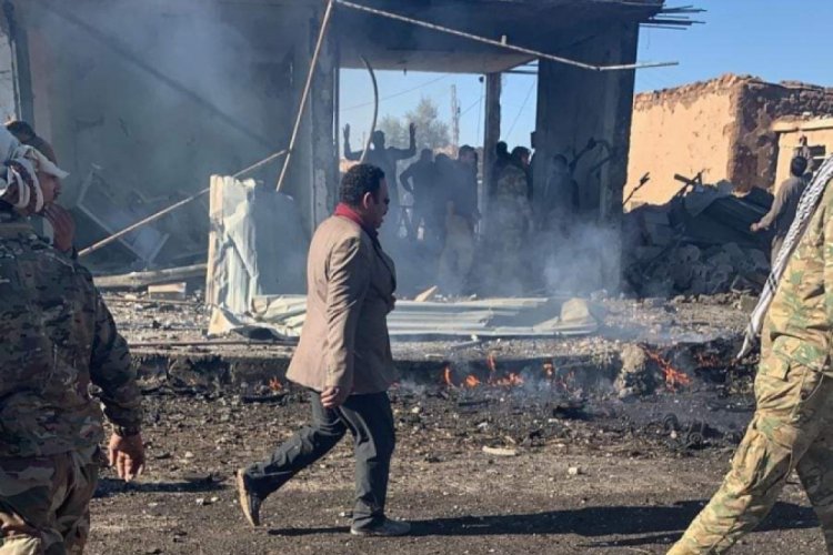 Resulayn'da bomba y&uuml;kl&uuml; ara&ccedil; patladı