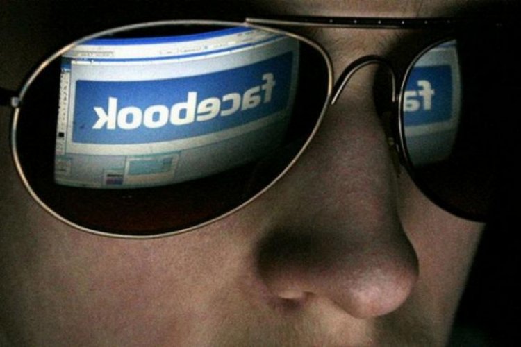 Facebook sizi takip etmeye devam ediyor