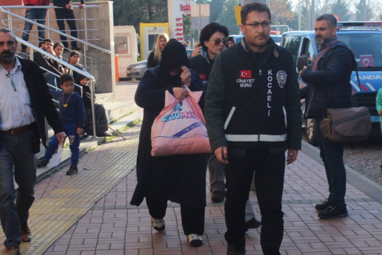 Gasp&ccedil;ı kadın, ka&ccedil;amadan tutuklandı