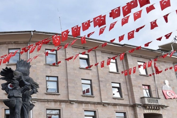 Giresun Belediyesi'nde 40'tan fazla &ccedil;alışanın g&ouml;revine son verildi