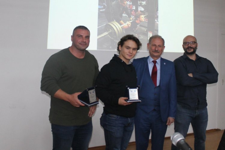 'Naim S&uuml;leymanoğlu' filminin başrol oyuncusu Egelilerle buluştu
