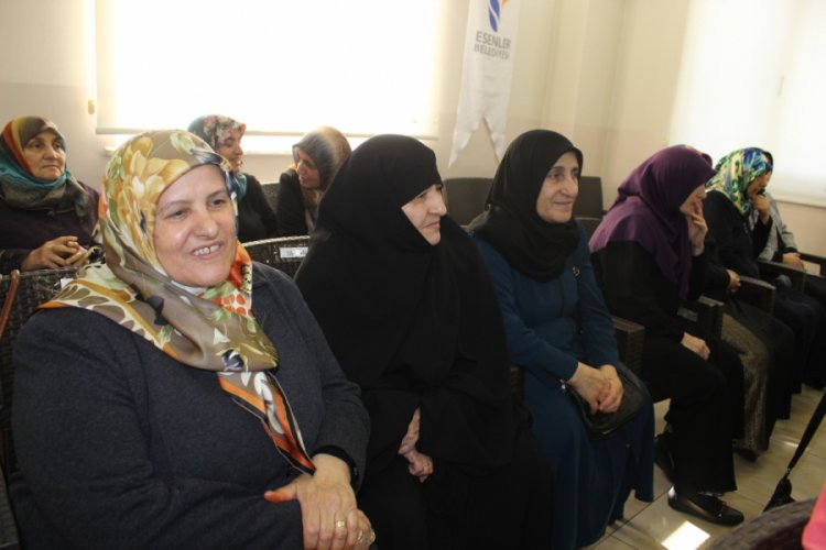 Nineler yemeklerini beğendirmek i&ccedil;in yarıştı