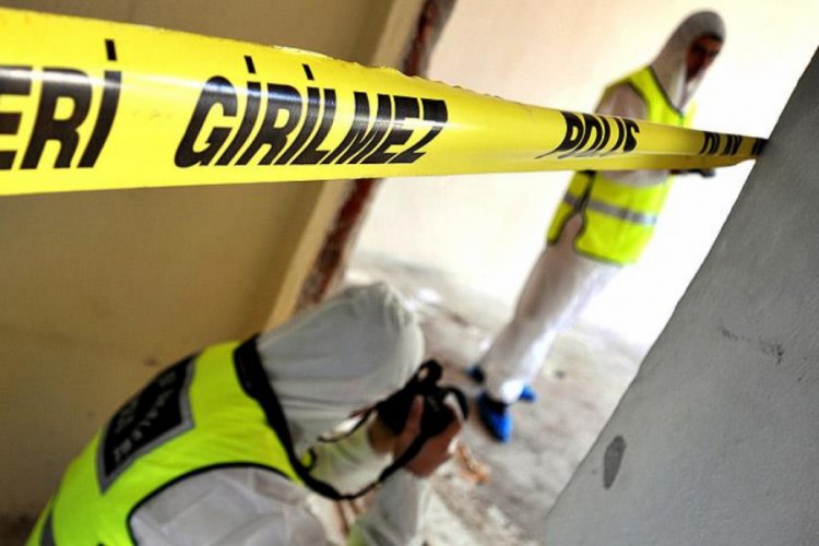 Mersin'de 6 &ccedil;ocuk annesi, eşi tarafından bı&ccedil;aklanarak &ouml;ld&uuml;r&uuml;ld&uuml;