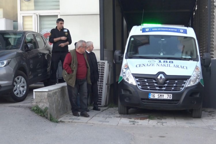 Bursa'da kayıp iki dağcının cenazeleri Adli Tıp Kurumu'ndan alındı