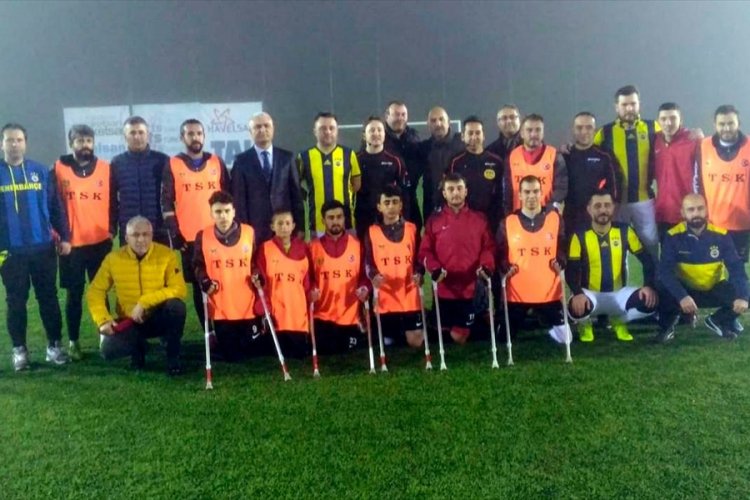 Fenerbah&ccedil;eli iş adamları gazilerle moral ma&ccedil;ı yaptı