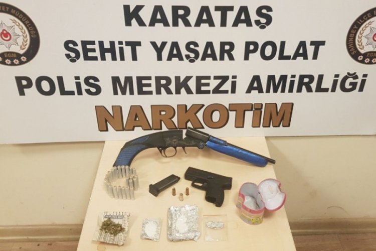 Uyuşturucu tacirlerinin evine baskın