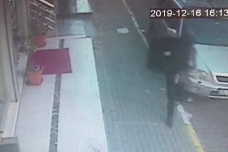 Televizyon &ccedil;alan ş&uuml;pheli kameraya takıldı