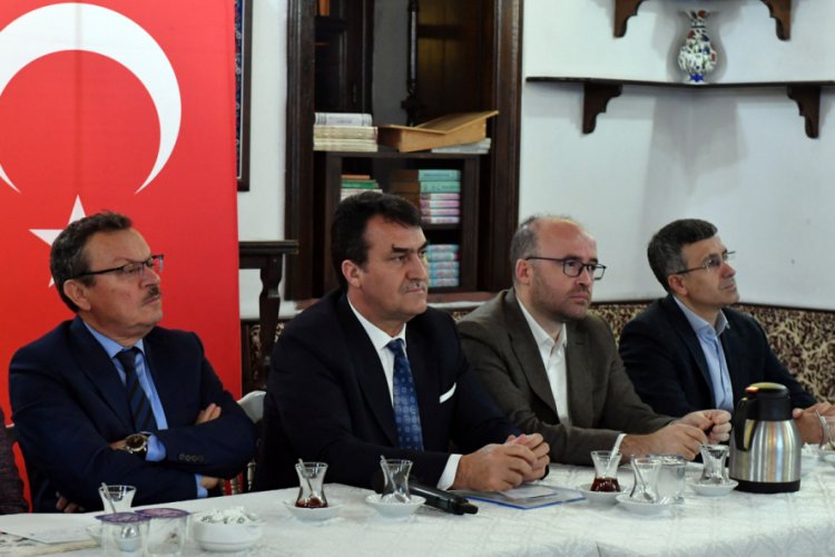 Bursa Osmangazi Belediye Başkanı D&uuml;ndar: "Tarihi dokuyu yeniden ayağa kaldıracağız"