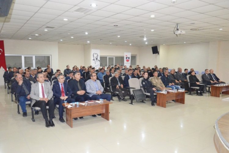 Kaymakam, muhtarlarla bir araya geldi