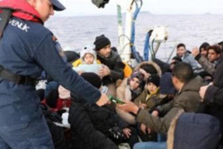 10 yılda 35 bin g&ouml;&ccedil;men ka&ccedil;ak&ccedil;ısı yakalandı