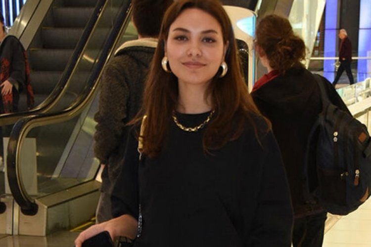 Hazal Filiz K&uuml;&ccedil;&uuml;kk&ouml;se ekranlara d&ouml;n&uuml;yor
