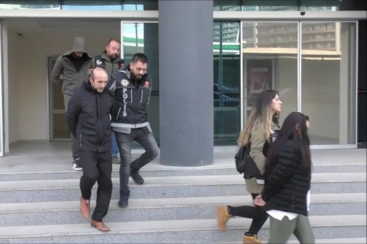 Bursa'da uyuşturucu operasyonu: 5 ş&uuml;pheli adliyede