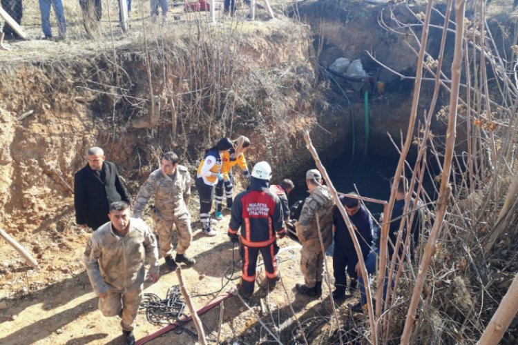 Su kuyusuna d&uuml;şen &ccedil;ocuk hayatını kaybetti
