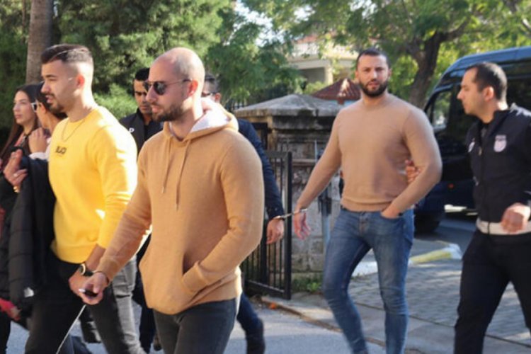 Kıbrıslı T&uuml;rk sanat&ccedil;ı Genco Ecer, g&ouml;zaltına alındı