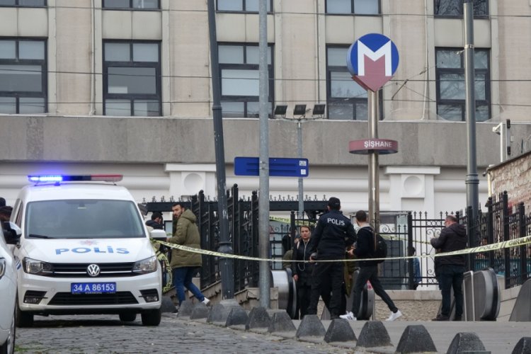 Evsiz adamın valizi polisi alarma ge&ccedil;irdi