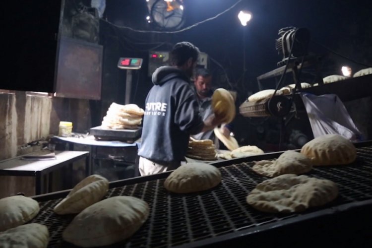 Un fabrikaları ve fırınlar &ccedil;alıştırılmaya başladı