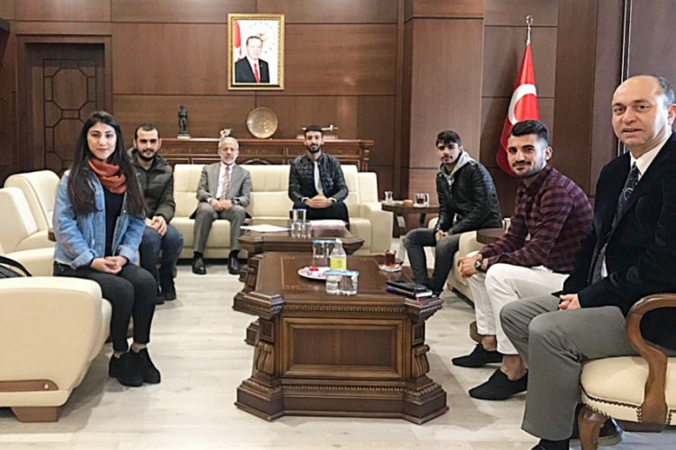 HR&Uuml; &ouml;ğrencileri g&ouml;rme engellilere y&ouml;nelik sesli kitap projesi