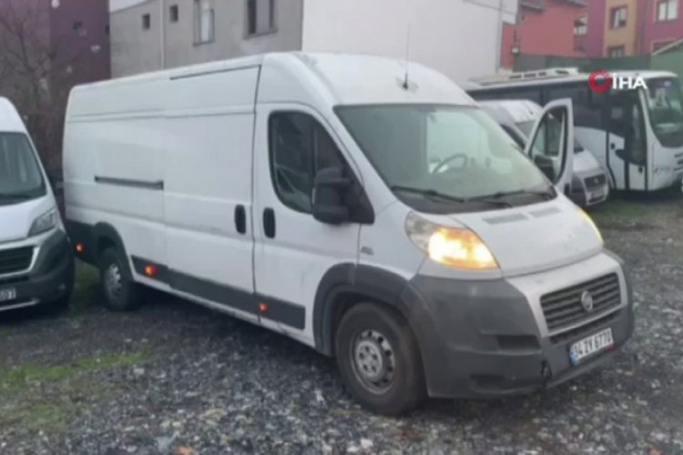 Minib&uuml;sten 3 ton ka&ccedil;ak akaryakıt &ccedil;ıktı