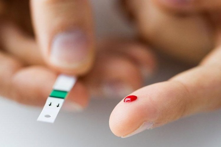 Diyabet hastalarına &ouml;neri: Yanınızda ayna taşıyın