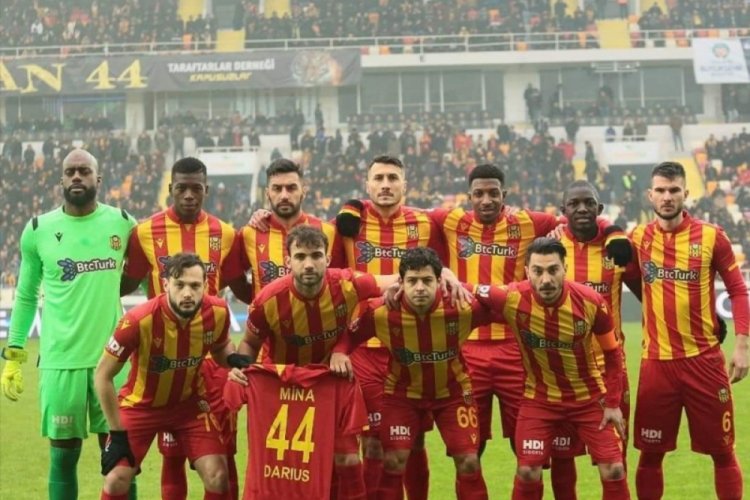 Futbol d&uuml;nyası Mina'nın oğlu i&ccedil;in tek y&uuml;rek