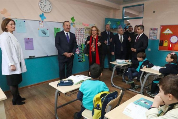 Dışişleri Bakanı &Ccedil;avuşoğlu: Maarif Vakfı G&uuml;rcistan'da yeni okullar a&ccedil;acak