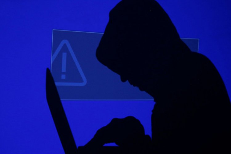 Apple'a şantaj yapan T&uuml;rk hackera hapis cezası
