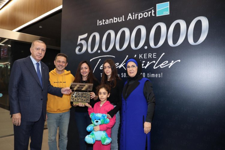 50 milyoncu yolcuya hediyeleri Cumhurbaşkanı Erdoğan verdi