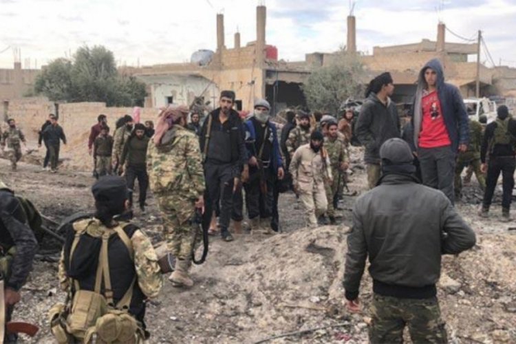 Tel Abyad'da bomba y&uuml;kl&uuml; ara&ccedil;la saldırı: 8 &ouml;l&uuml;