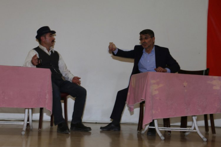 'Sosyal imam', tiyatroyla cemaatin hayatını değiştiriyor